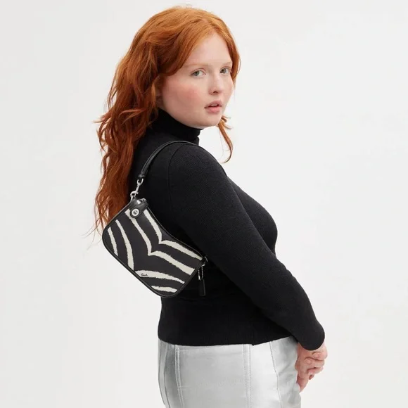 CM514 - Coach Swinger 20 with Zebra Print - Picture 12 of 12